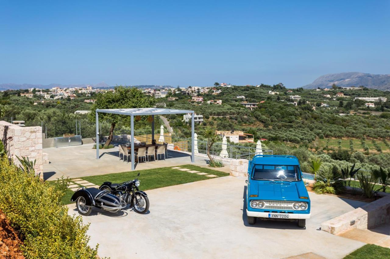 Villa Oasis Galatás Buitenkant foto