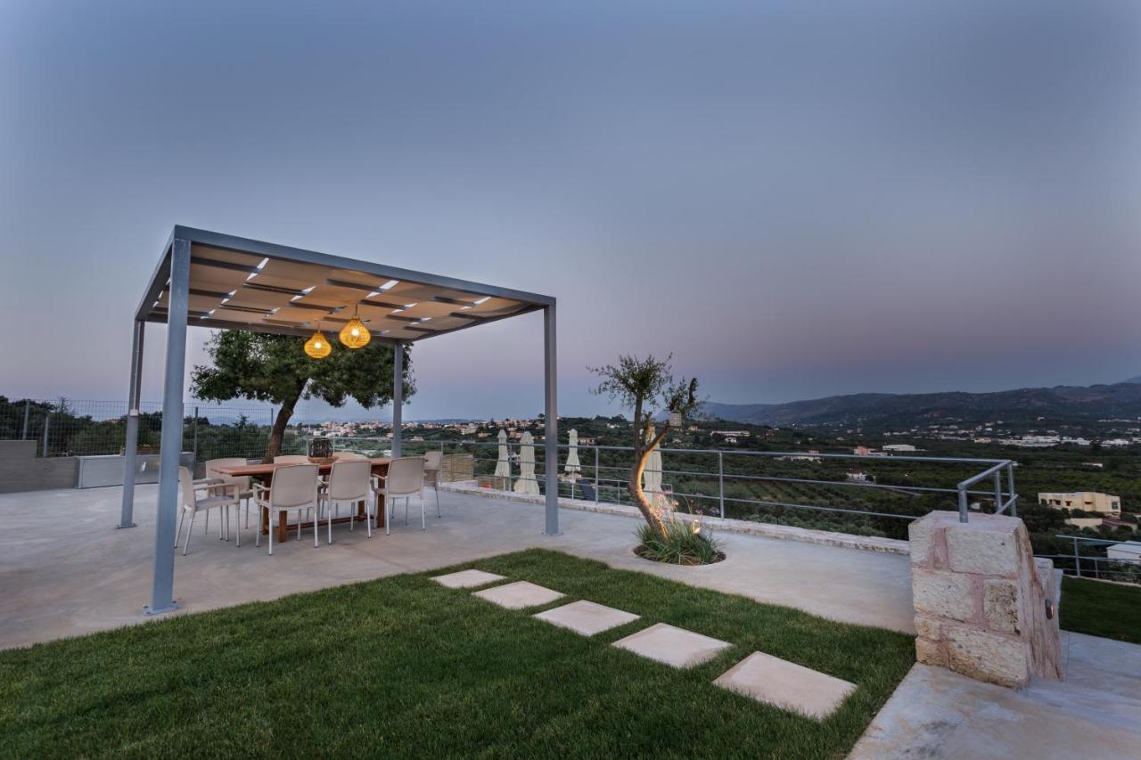 Villa Oasis Galatás Buitenkant foto